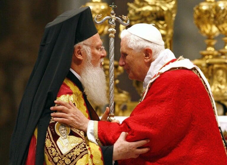 Benedicto XVI: La Búsqueda de Dios por Parte de un Hombre | CNEWA Español