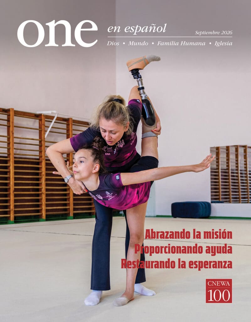 Portada de la edición de septiembre 2026 de la revista ONE en español.